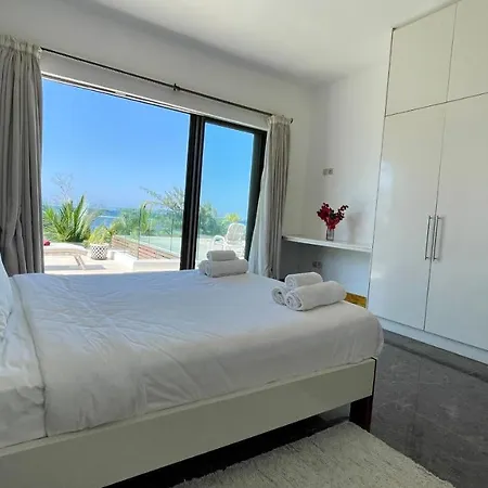Beach Penthouse Belmare Belle Mare Exterior photo